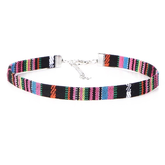 Summer Printed Choker SALE, NO OFFERS ❗️ - Picture 2 of 4